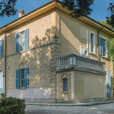 Liberty 8 Villa Osimo